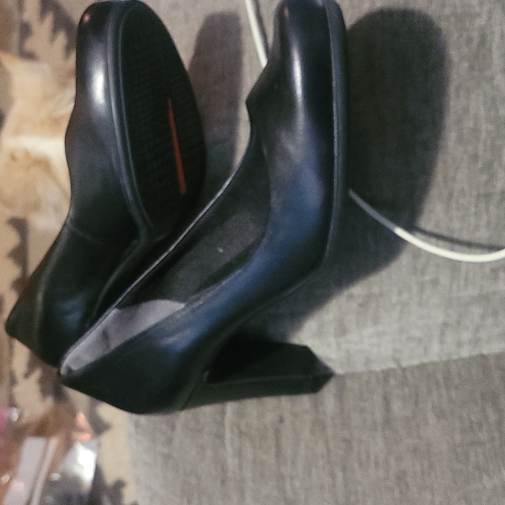 Rockport 7.5 black casual dress shoe